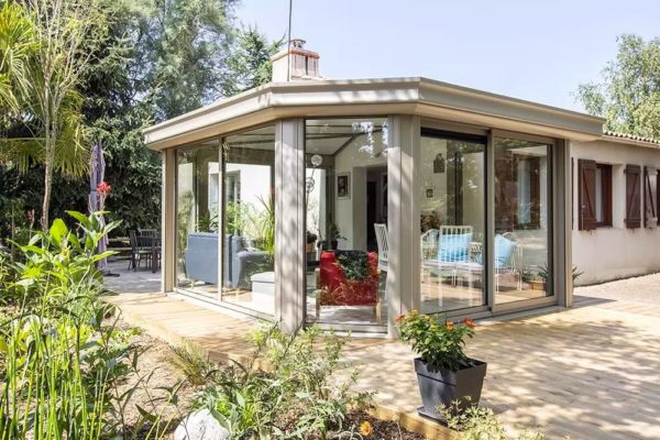 veranda