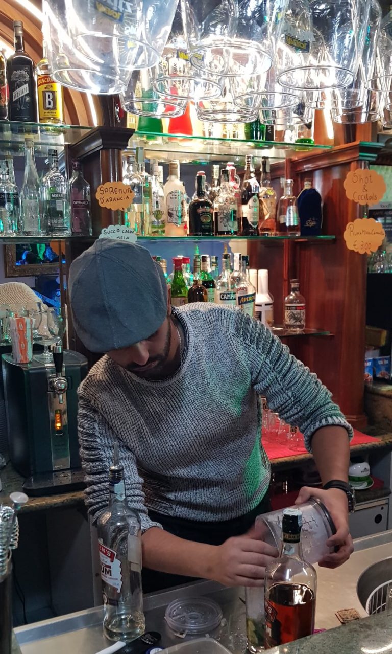 Daniele Sunday Bar