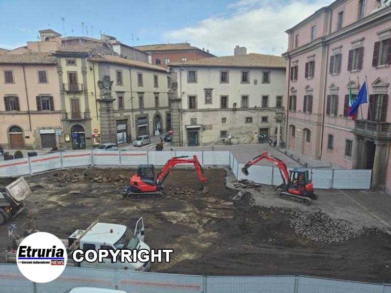 piazza del comune lavori viterbo