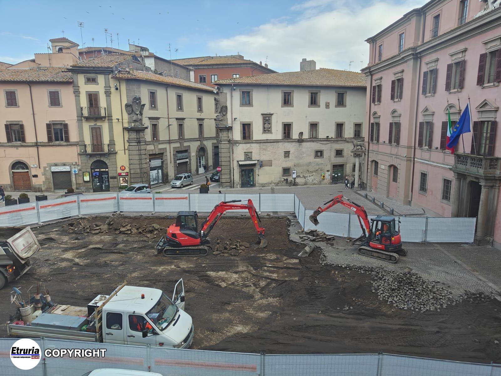 piazza del comune lavori viterbo