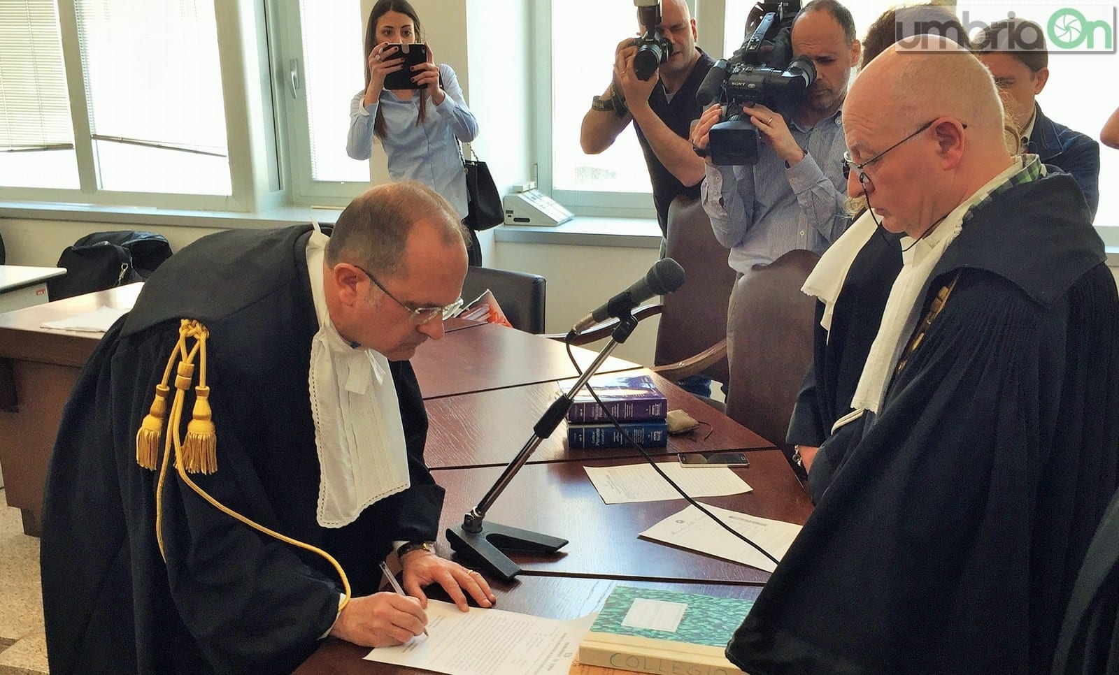Insediamento-nuovo-procuratore-Terni-Alberto-Liguori-giuramento-tribunale-12-aprile-2016-10