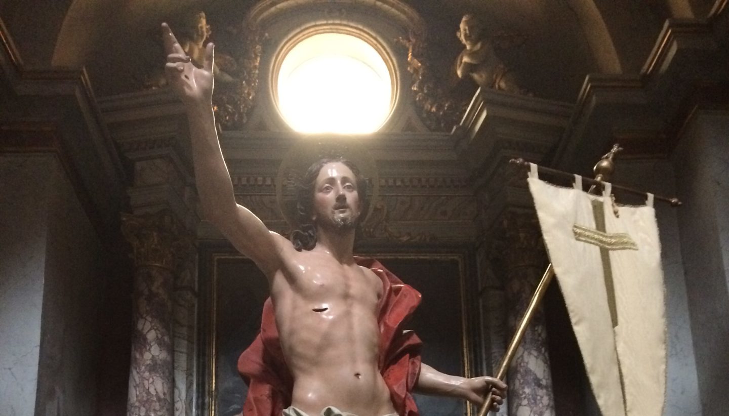 Statua del Cristo Risorto