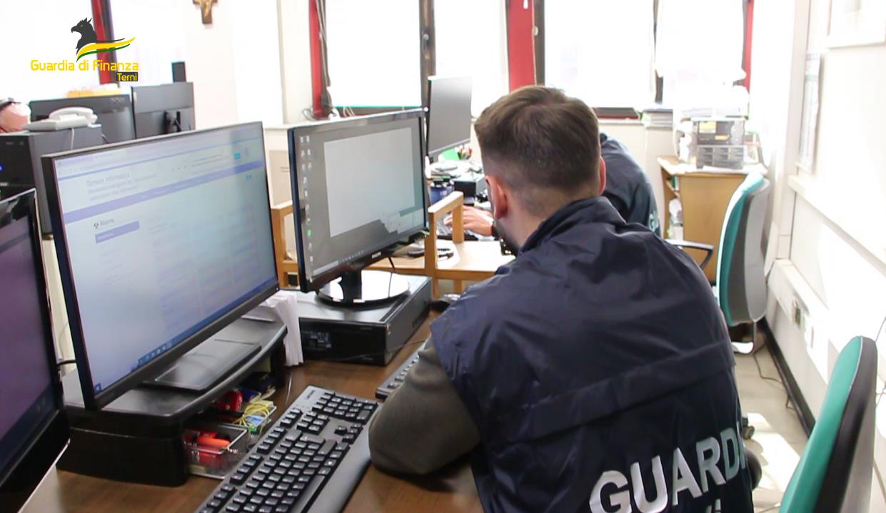 23052024_065537_7_2024_foto2_GdF_TR_23_05_2024_(Operazione Lybra)