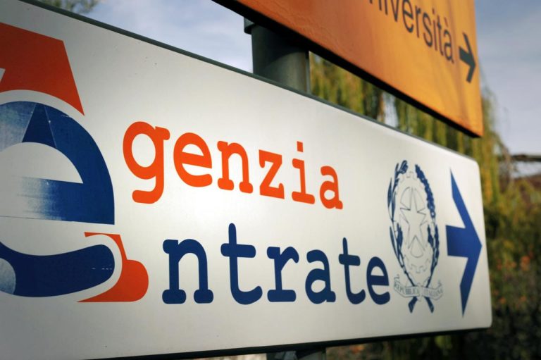 agenzia delle entrate - tasse - rottamazione