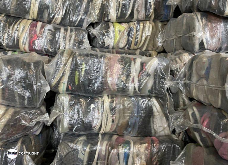 Popular-Second-Hand-Bundle-Used-Shoes-in-25kg-Sacks-Second-Hand-Mixed-Shoe
