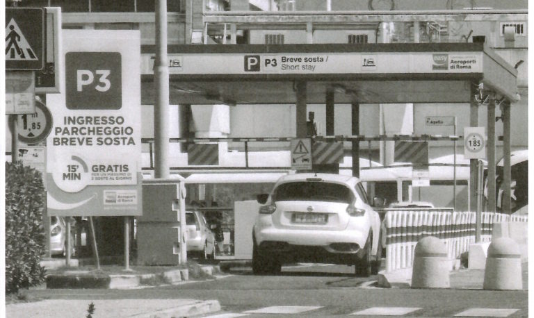 auto di servizio del comune di santa marinella ciampino