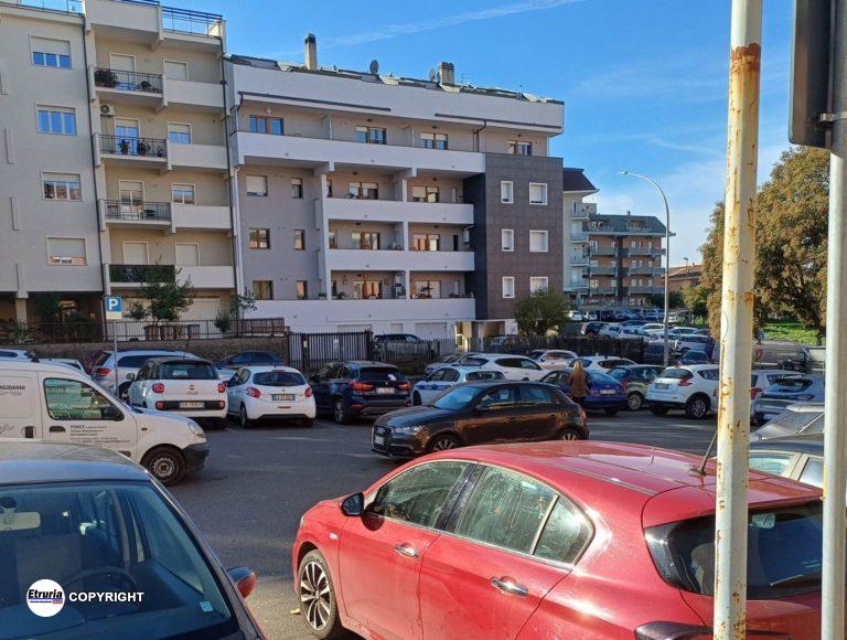 parcheggio via cattaneo