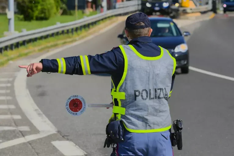 posto di blocco polizia