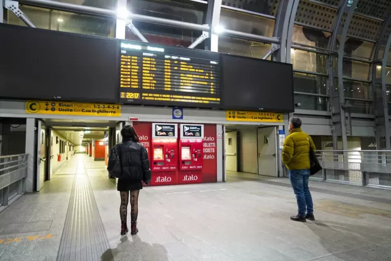 sciopero treni stazione termini