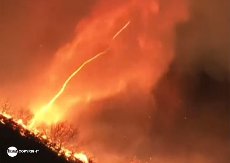 firenado tornado di fuoco