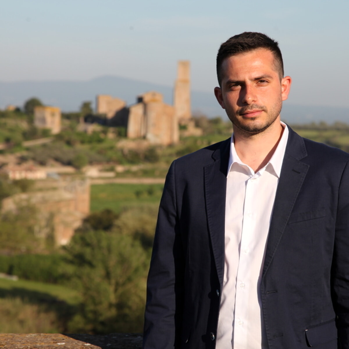 l'archeologo alessandro tizi si candida sindaco a tuscania