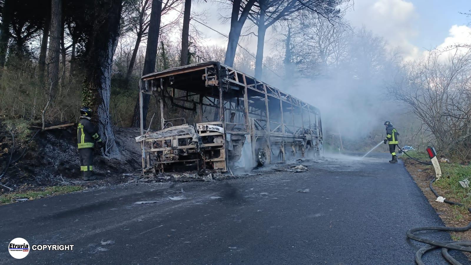 autobus incendio