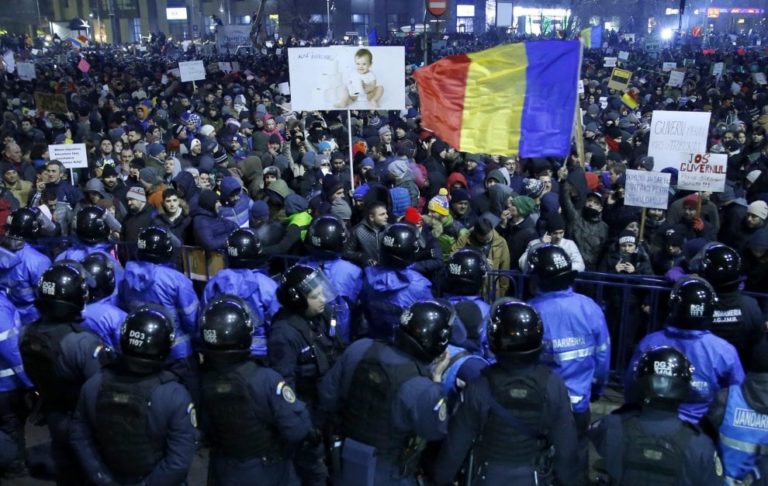 disordini romania