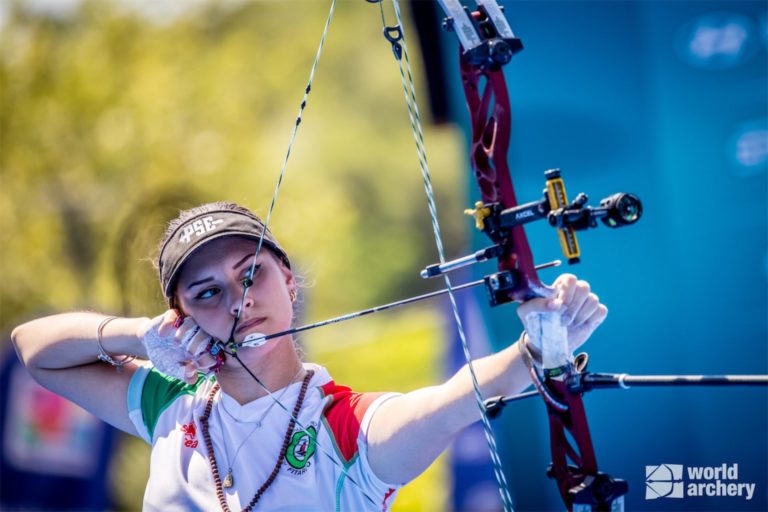 Elisa Roner al tiro durante la finale per l'oro individuale nella tappa di Antalya 2024