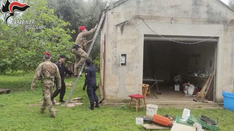 casolare raffineria droga rizziconi