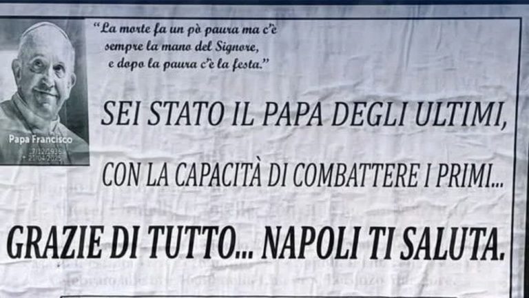 papa francesco manifesto napoli (1)