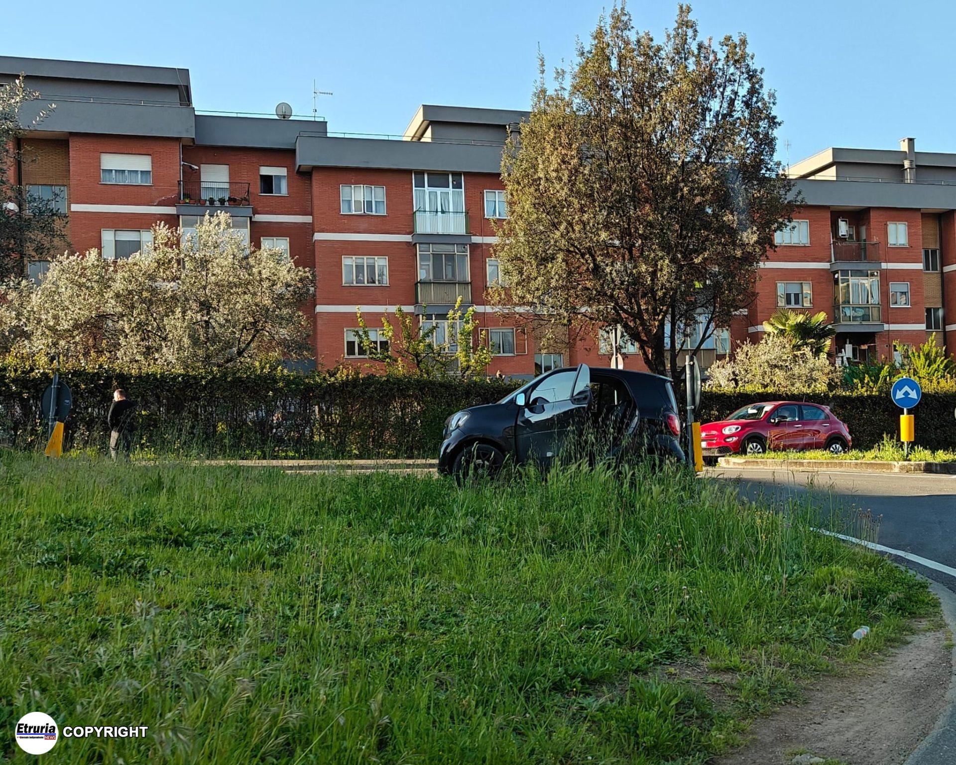 via ippolito nievo