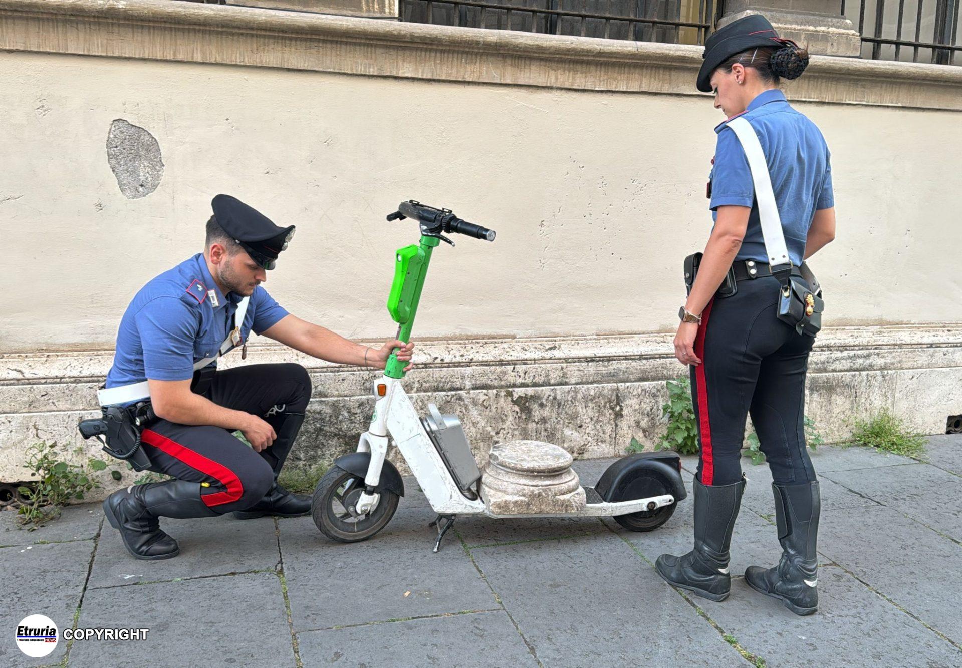CENTRO - La base della colonna recuperata dai Carabinieri