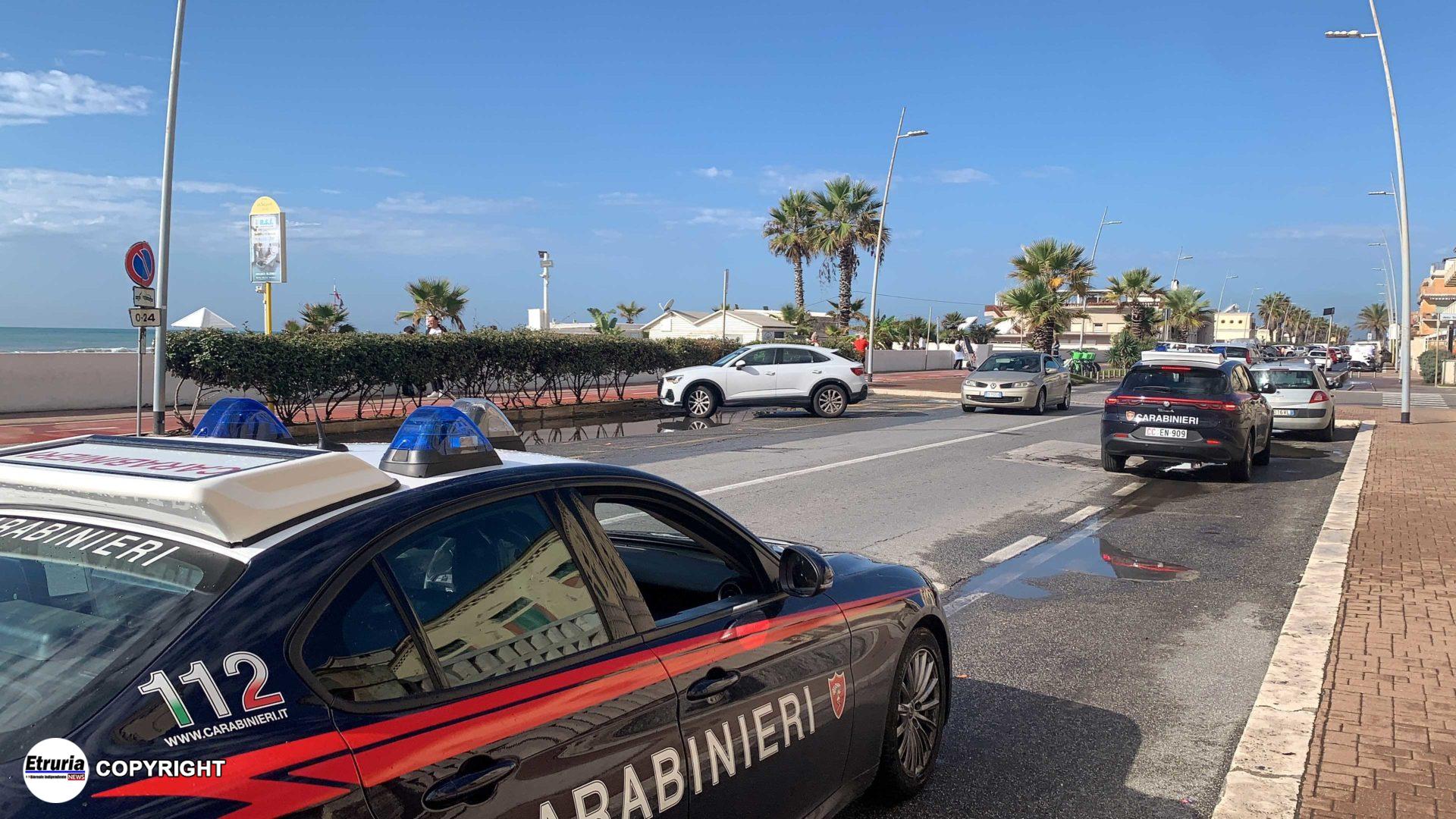 OSTIA - I Carabinieri intervenuti (1)