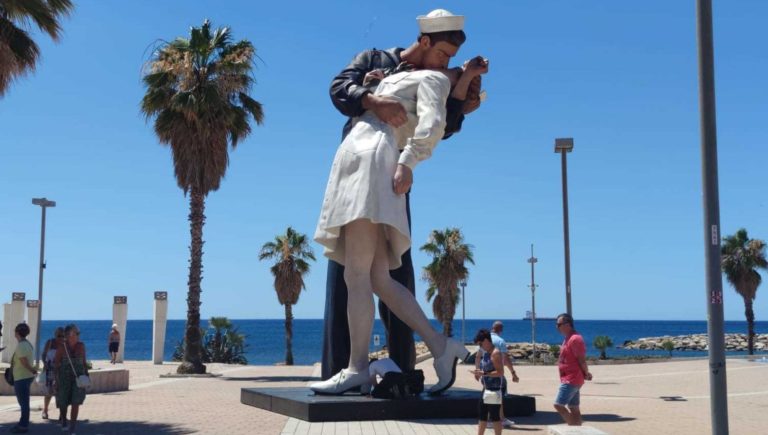 statua del bacio