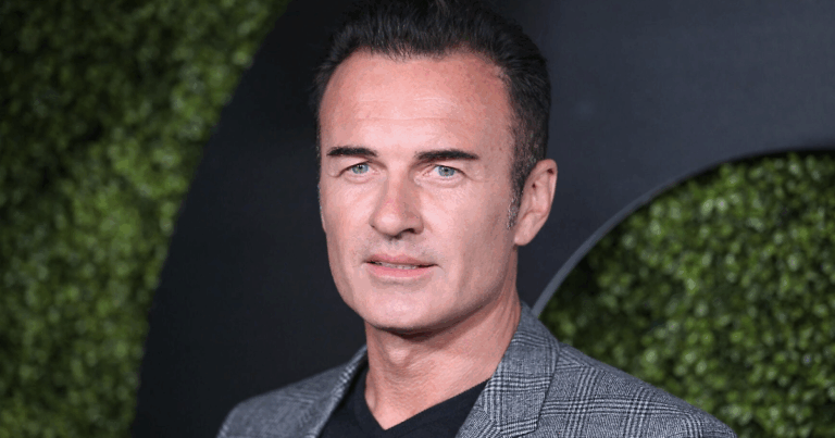 julian_mcmahon