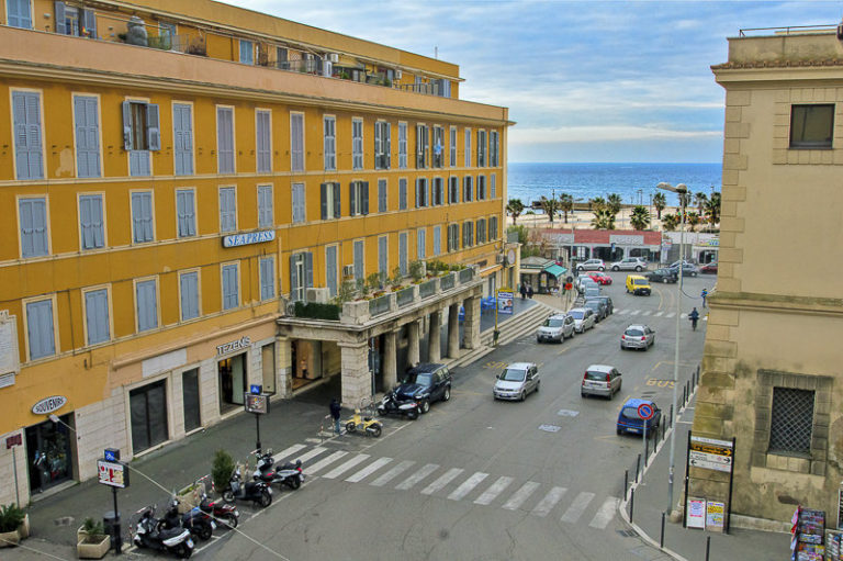civitavecchia-largo-plebiscito