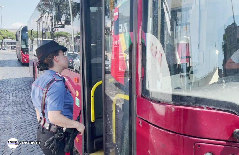 CENTRO - I Carabinieri intervenuti