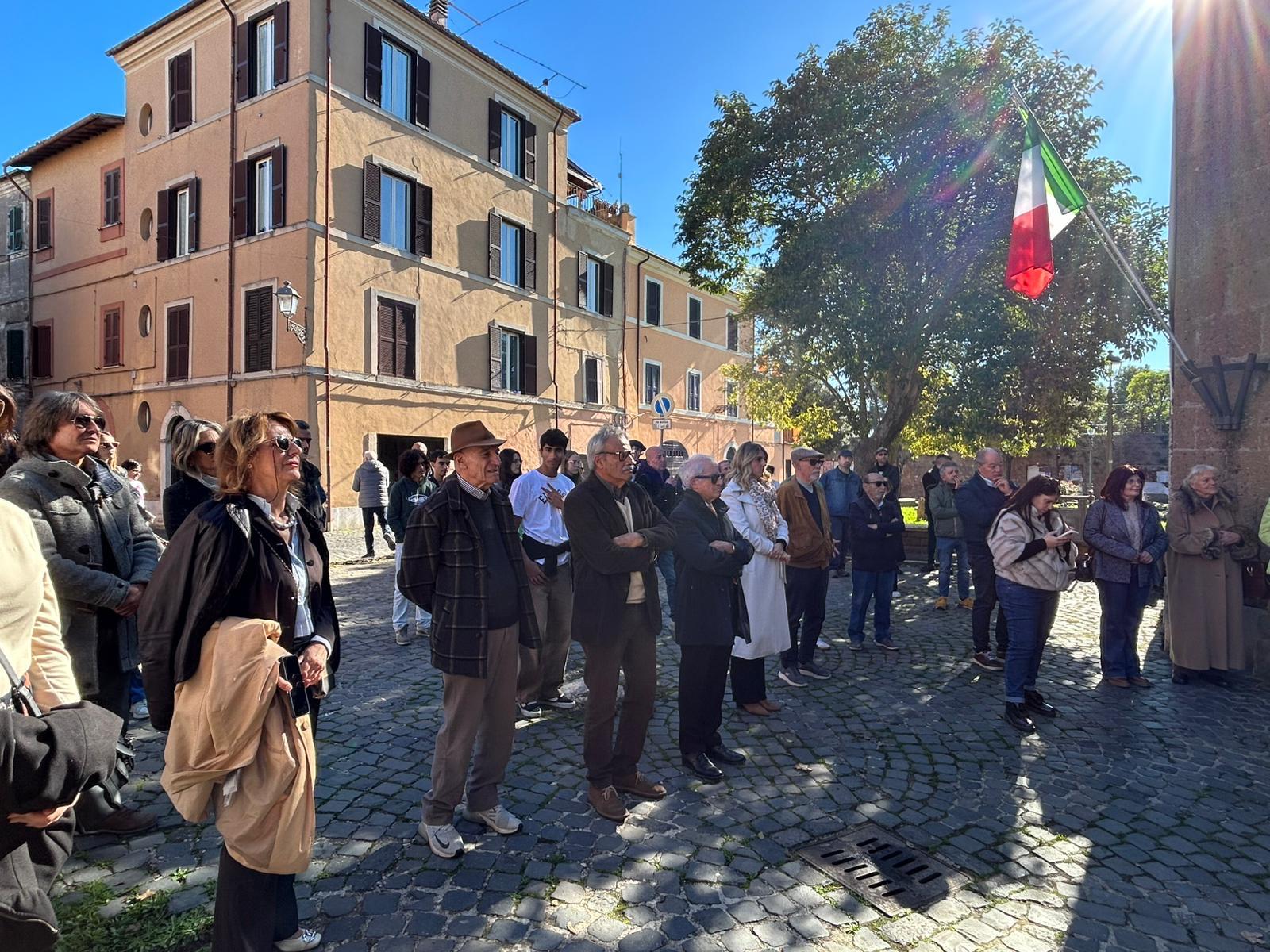 Intitolazione largo Alessio Paternesi (14)