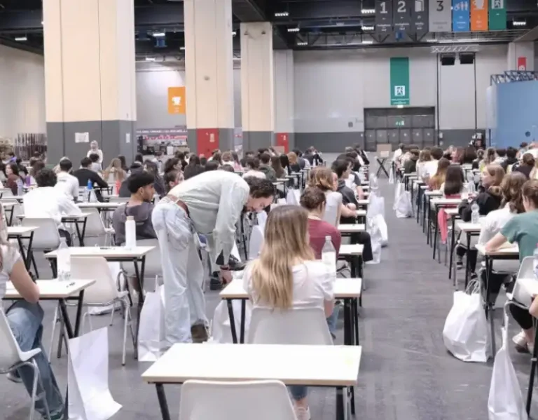 esami-alla-facolta-di-medicina-semestre-filtro-2207248_800_q50