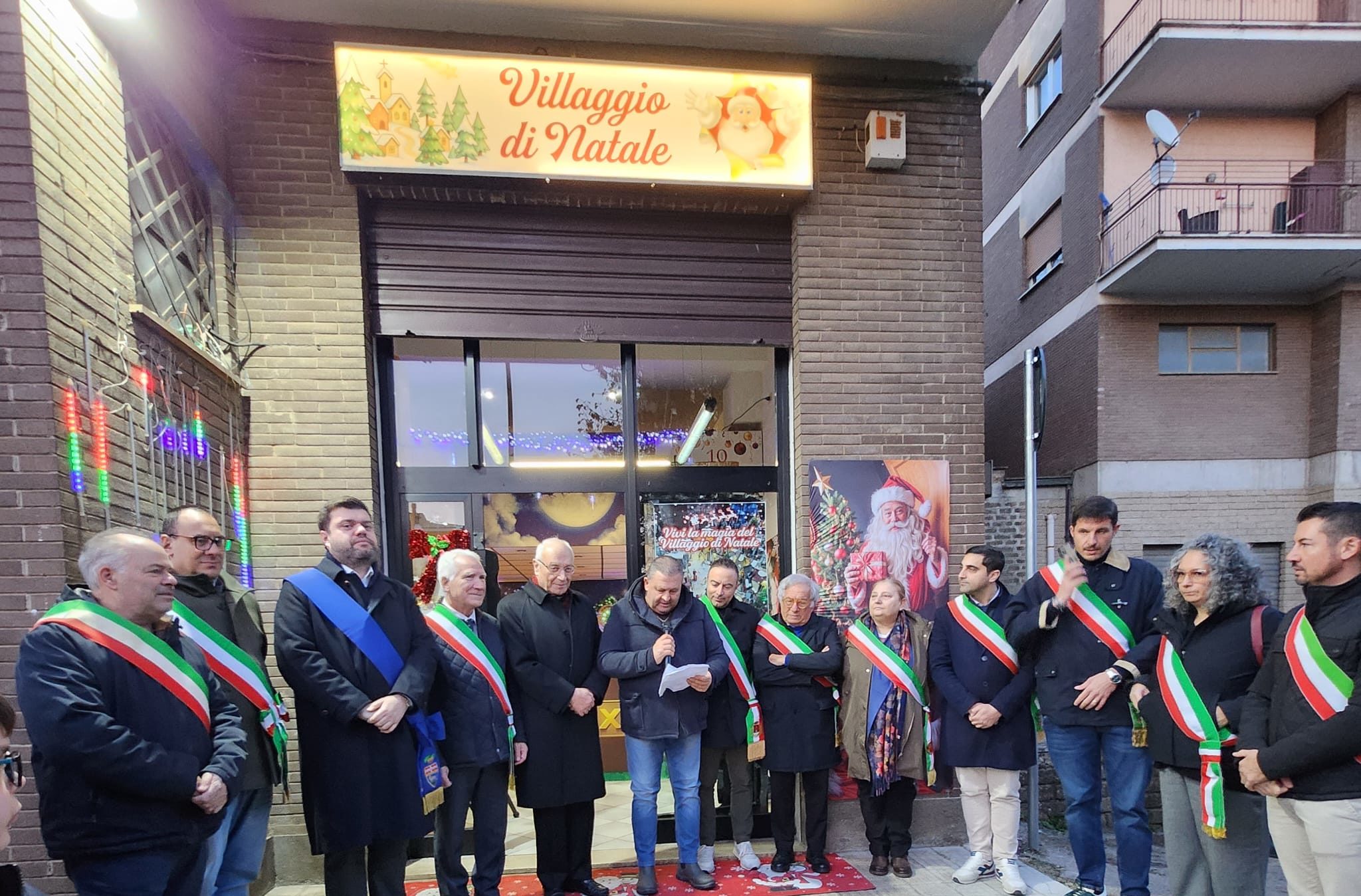 sindaci e virgili villaggio di natale a capranica