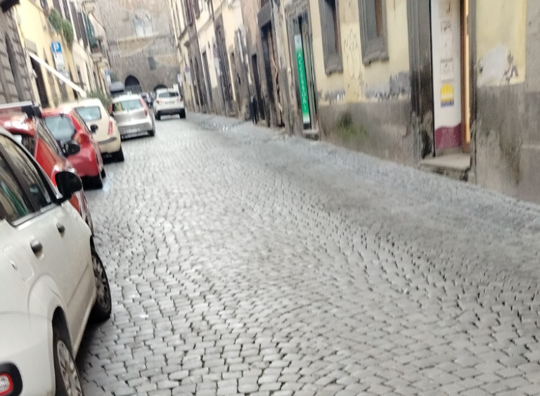 VIA CARDINAL LA FONTAINE