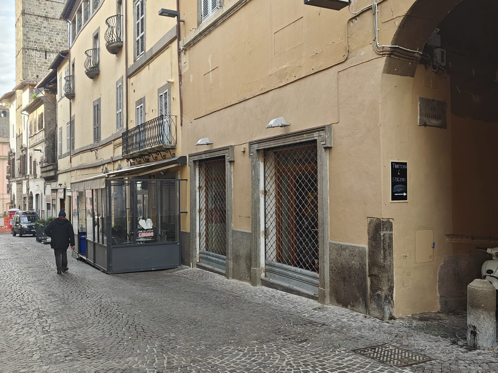 officine toscane via roma viterbo