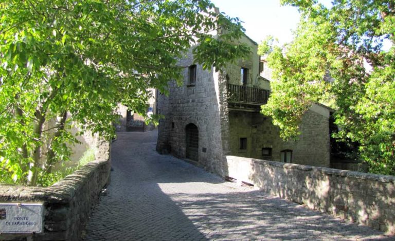 ponte del paradosso viterbo