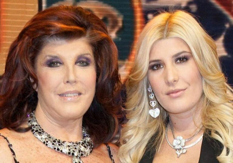 patrizia-de-blanck-con-la-figlia-giada