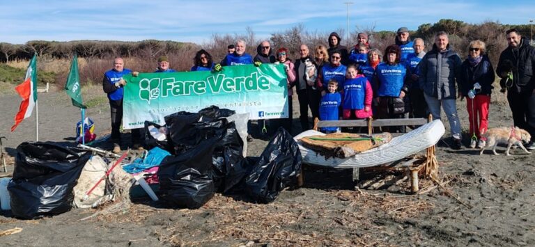 tarquinia, spiaggia spinicci, domenica 1 febbraio 2026, mare d'inverno fare verde (1)