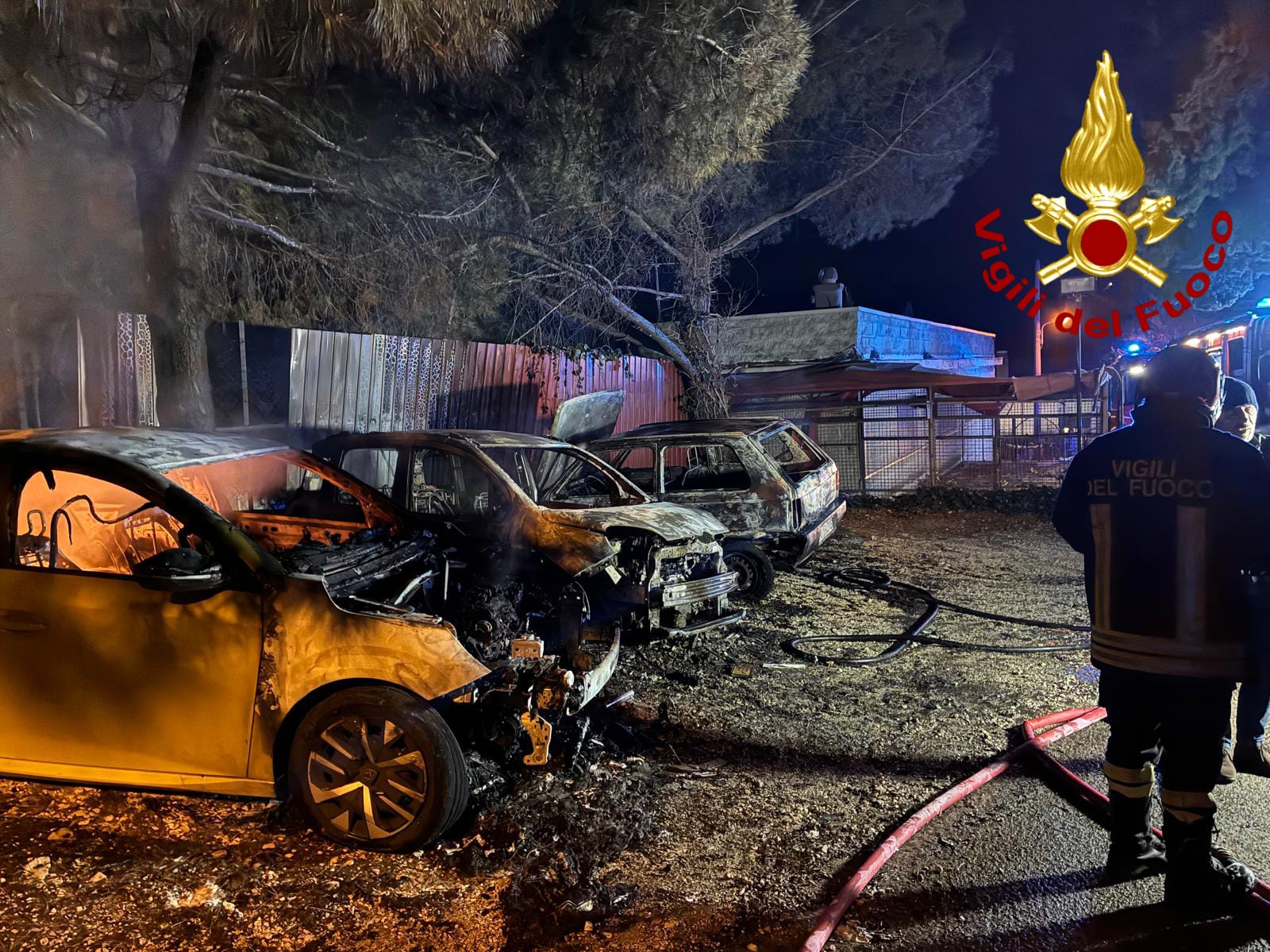 terni incendio auto