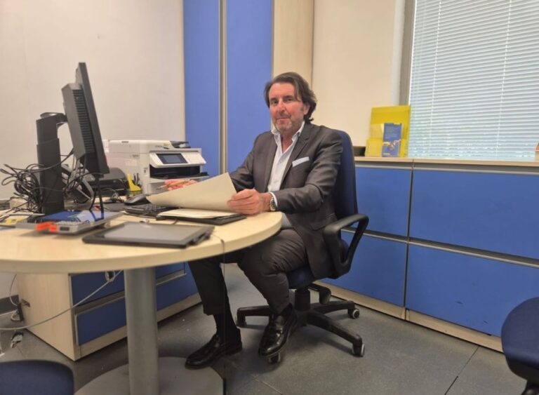 Luca Boccolini al lavoro