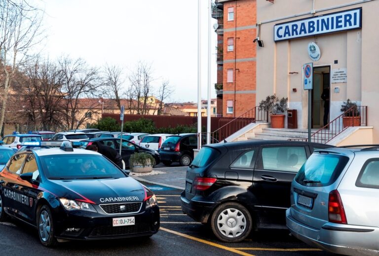 MONTEROTONDO - Carabinieri