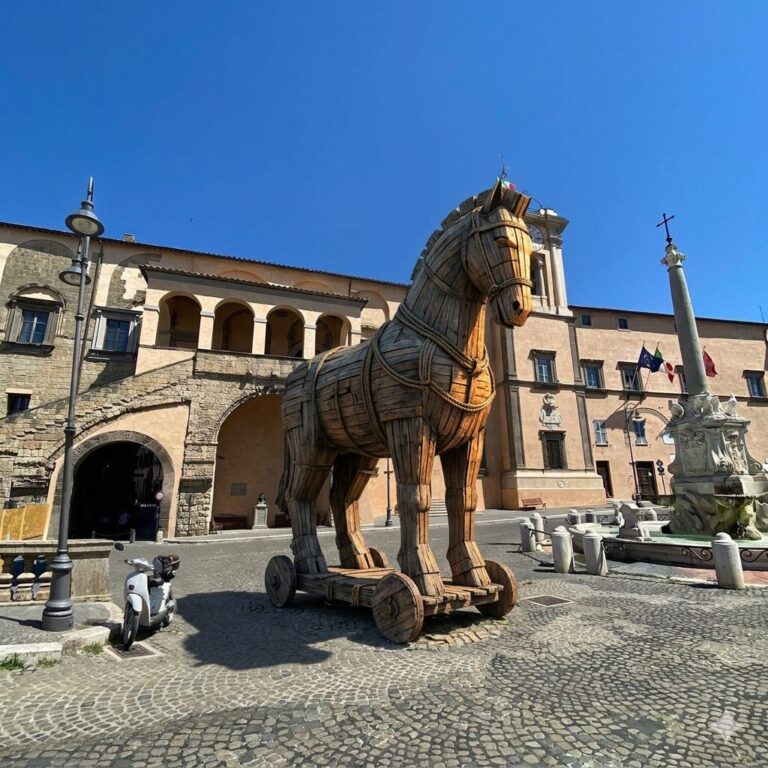 cavalloo di troia a tarquinia