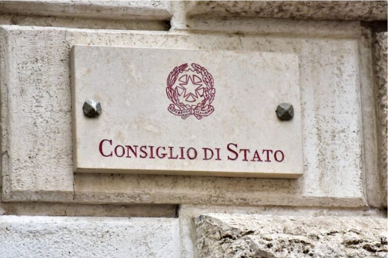 Consiglio-di-Stato-targa