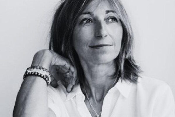 HJzDEANXAAA tbr 1780478485014.jpeg christine cotton si e suicidata morta a 56anni la farmaceutica che documento gli effetti avversi del vaccino covid pfizer