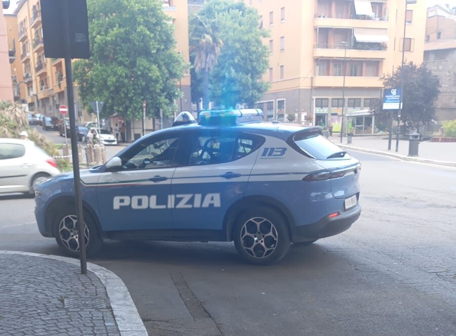 Viterbo – Rissa al Sacrario durante la raccolta firme di Futuro Nazionale, (VIDEO) danneggiata l'auto di un sostenitore 3 WhatsApp Image 2026 06 20 at 13.08.36 1 e1781954105825