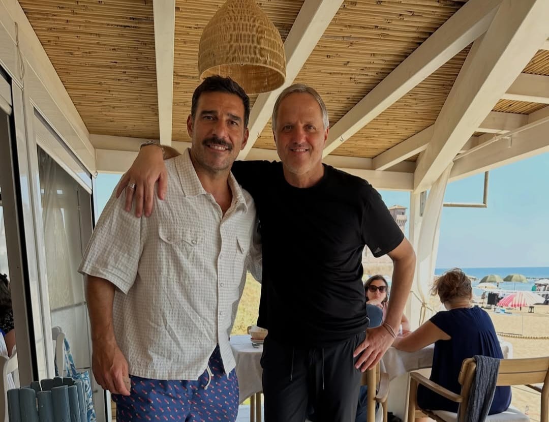 Santa Marinella - Edoardo Leo a pranzo all'Isola del Pescatore: pausa di gusto e incontro con il nuovo sindaco Alessio Manuelli 2 WhatsApp Image 2026 06 22 at 15.30.28