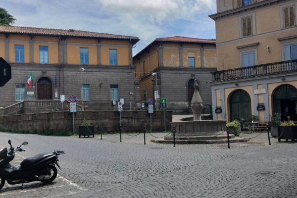 piazza dante scaled e1780750495223