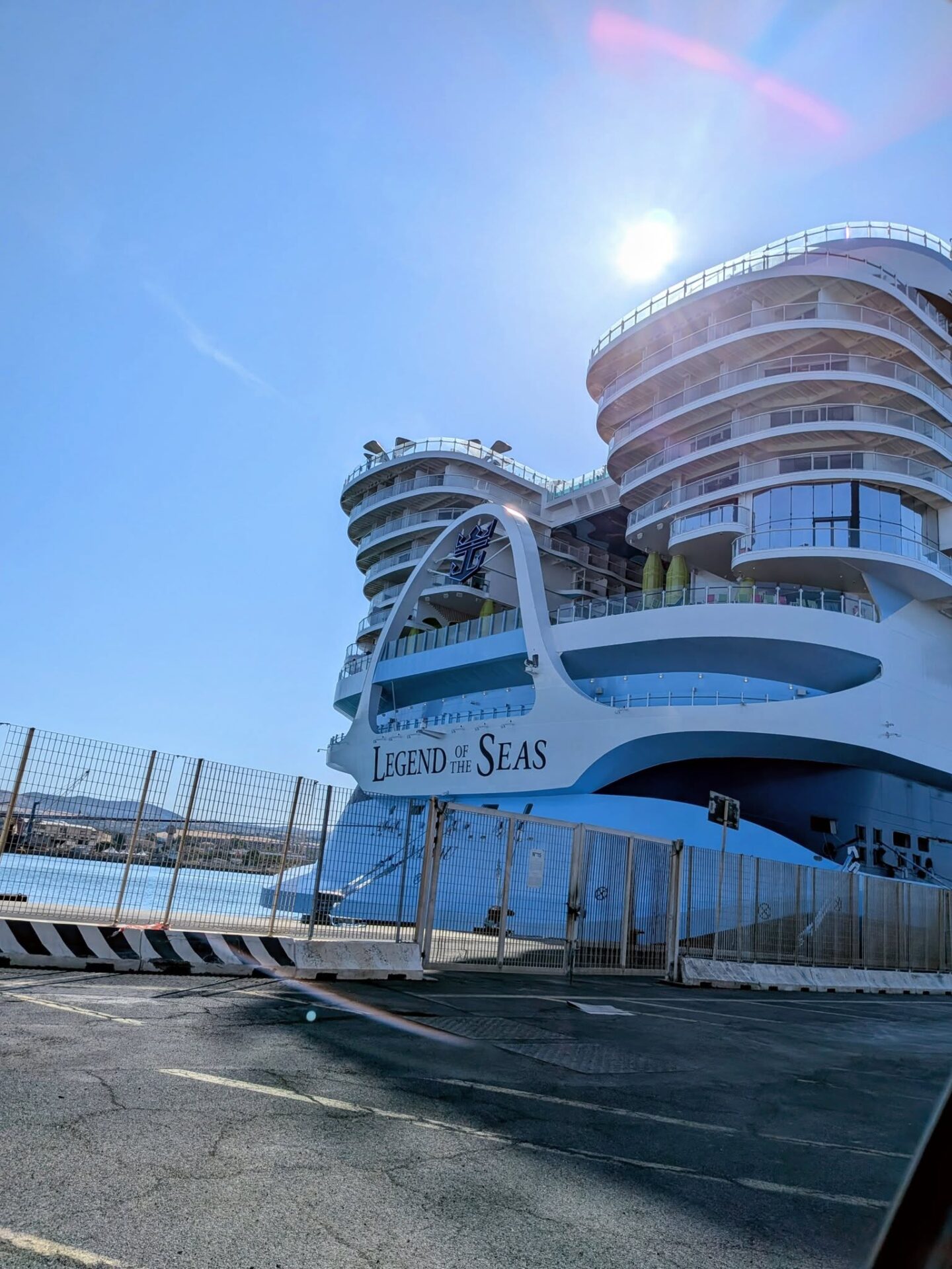 Civitavecchia - Arriva la "Legend of the Seas": oltre 9.000 crocieristi in 48 ore (FOTO) 4 735877649 122181656000780249 907379659502627554 n