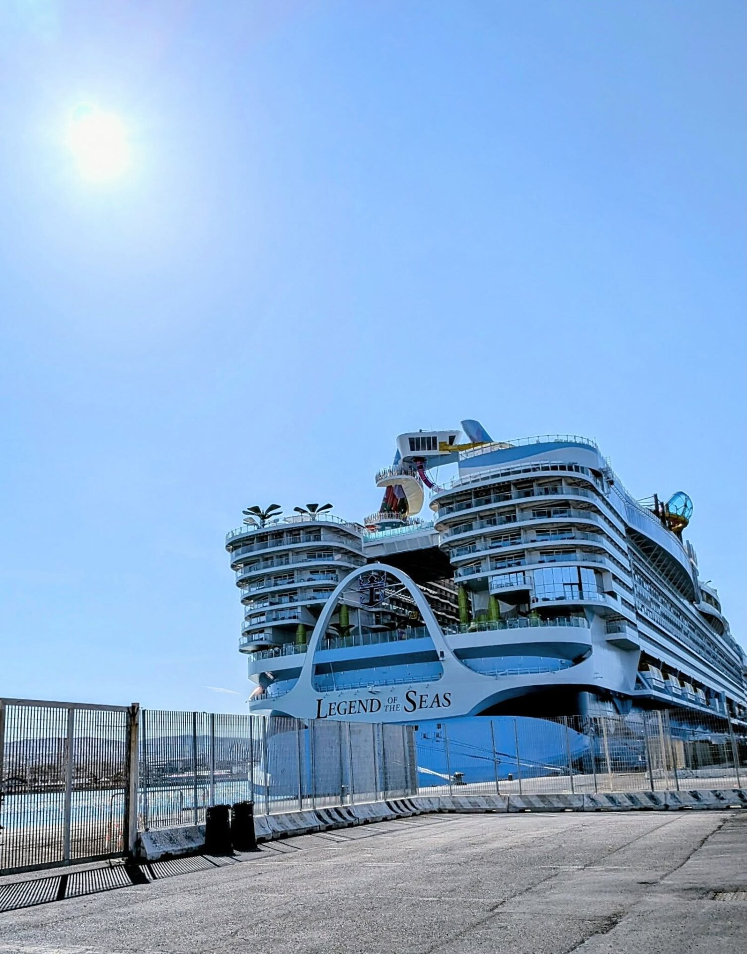 Civitavecchia - Arriva la "Legend of the Seas": oltre 9.000 crocieristi in 48 ore (FOTO) 2 737249677 122181656030780249 4207494409215198898 n scaled