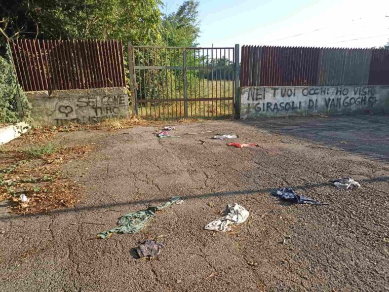 freecompress-rifiuti e scritte vandaliche zona stazione capranica
