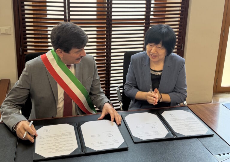 gemellaggio civitavecchia cina