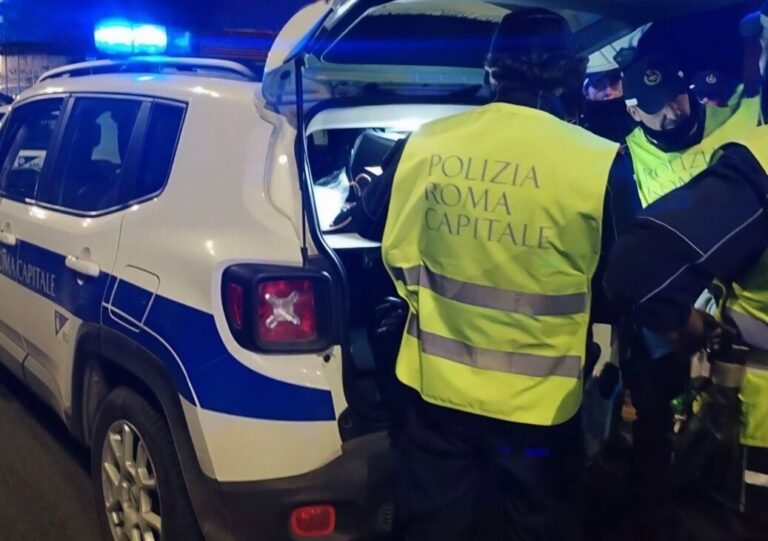 polizia locale roma notte