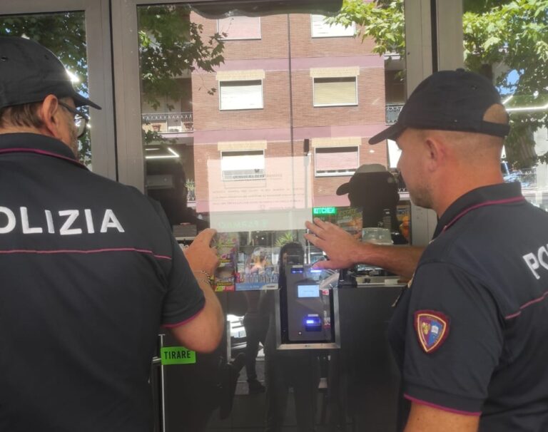 frosinone questore chiude locale polizia